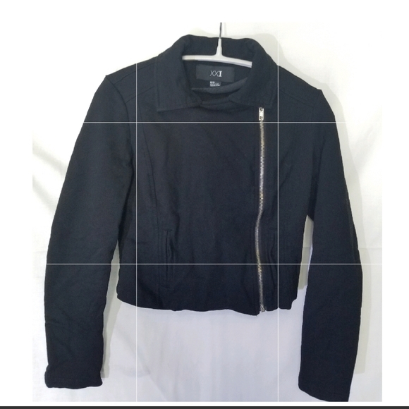 Cropped Jacket - Picture 2 of 5